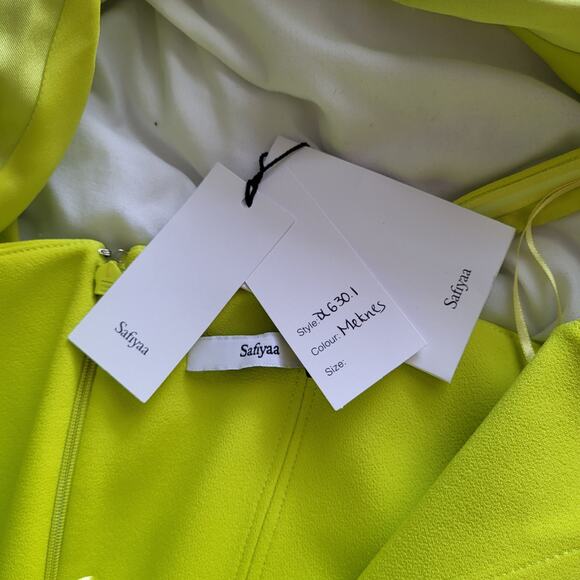 NWT $2230 Safiyaa Abra crêpe and satin gowncape-effect Sz S neon Green Cocktail - Picture 7 of 16